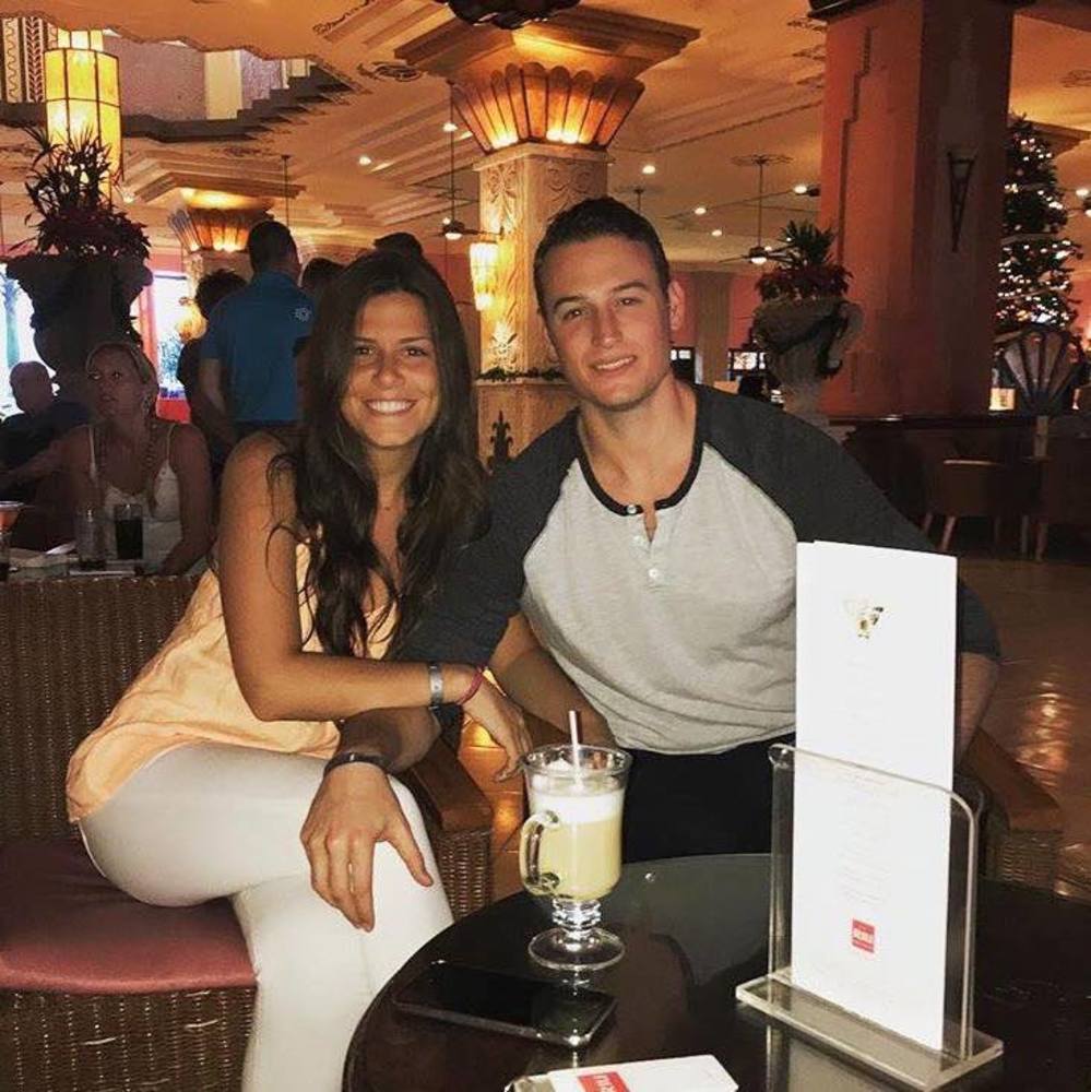 Meet your Posher, Alexandra